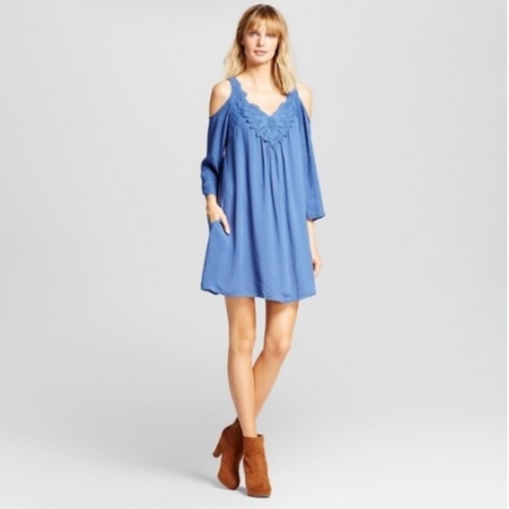 KNOX ROSE Boho Cold Shoulder dress